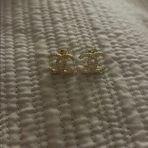 CC gold interlocking Chanel earrings 14kt gold